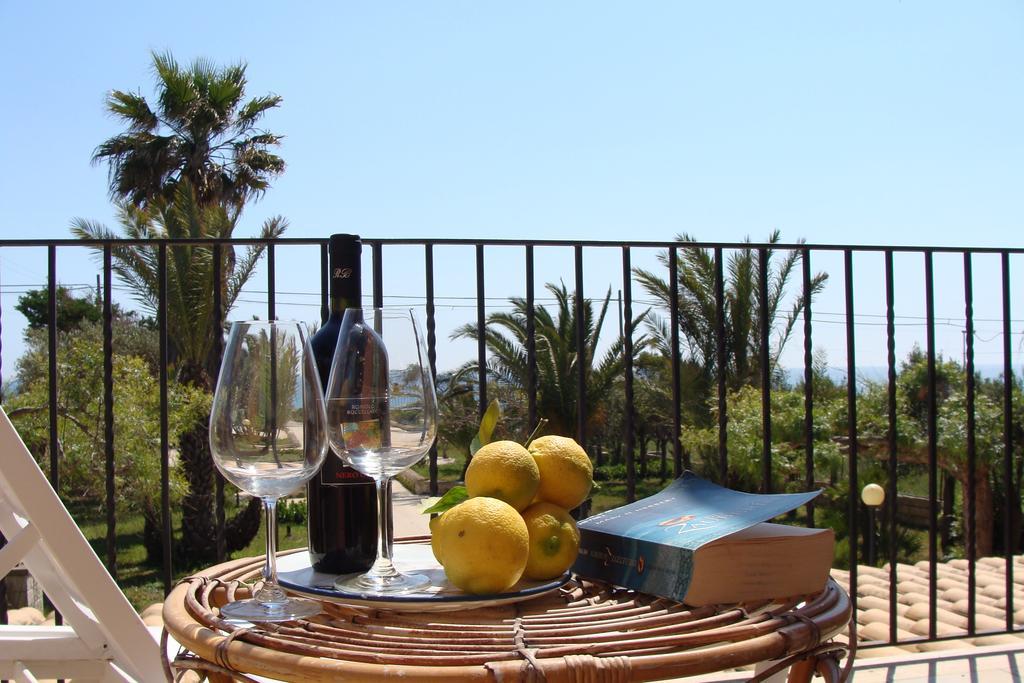 La Villa Rosa Al Mare Pozzallo Room photo