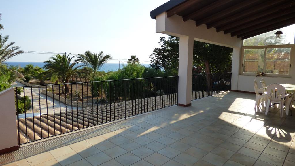 La Villa Rosa Al Mare Pozzallo Exterior photo