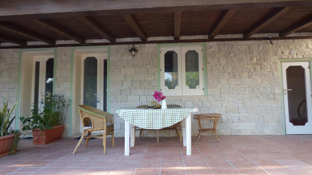 La Villa Rosa Al Mare Pozzallo Exterior photo